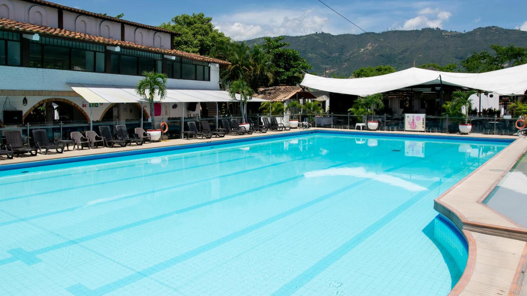 Hotel San Juan Internacional Girón Kültér fotó